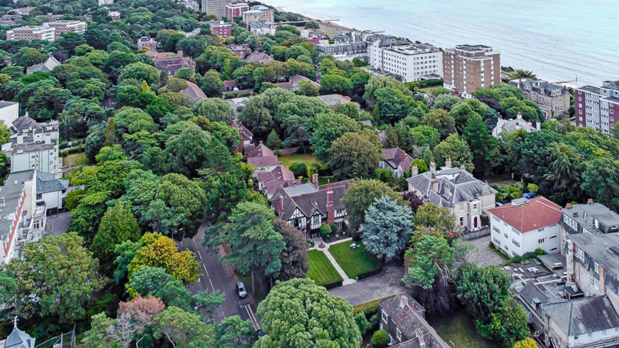 Tudor Grange Борнмут Экстерьер фото