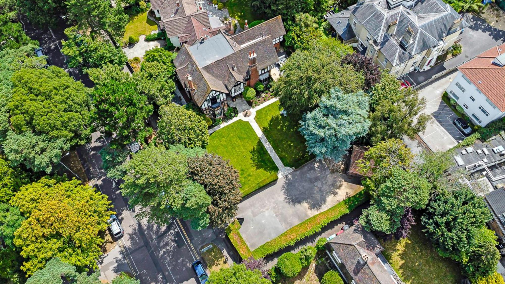 Tudor Grange Борнмут Экстерьер фото
